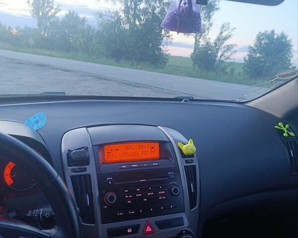 Коричневий Кіа Сід, об'ємом двигуна 1.6 л та пробігом 342 тис. км за 5000 $, фото 4 на Automoto.ua