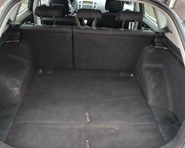 Коричневый Киа Сид, объемом двигателя 1.6 л и пробегом 298 тыс. км за 5500 $, фото 7 на Automoto.ua