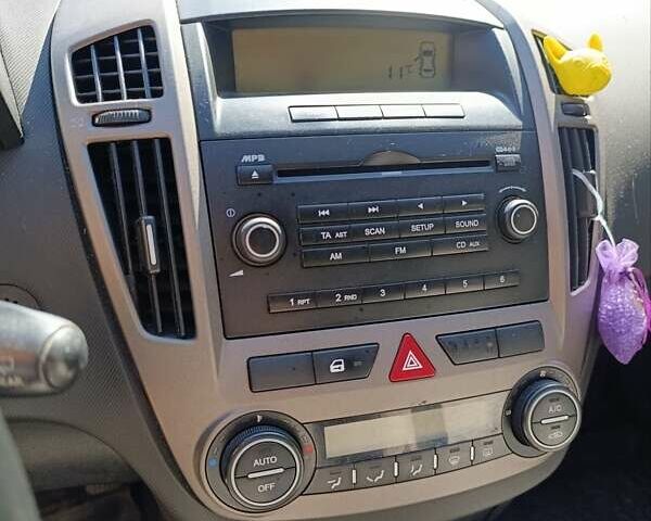 Коричневий Кіа Сід, об'ємом двигуна 1.6 л та пробігом 342 тис. км за 5000 $, фото 2 на Automoto.ua