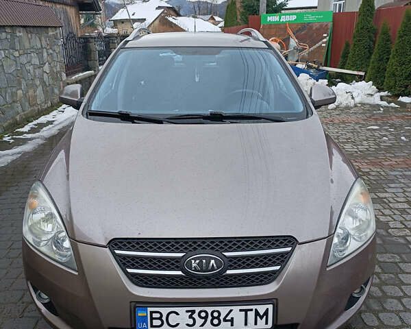 Коричневый Киа Сид, объемом двигателя 1.6 л и пробегом 298 тыс. км за 5500 $, фото 2 на Automoto.ua