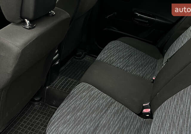 Коричневий Кіа Сід, об'ємом двигуна 1.4 л та пробігом 207 тис. км за 4600 $, фото 16 на Automoto.ua