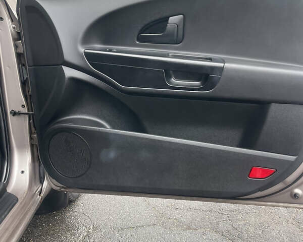 Коричневый Киа Сид, объемом двигателя 1.58 л и пробегом 204 тыс. км за 6099 $, фото 11 на Automoto.ua