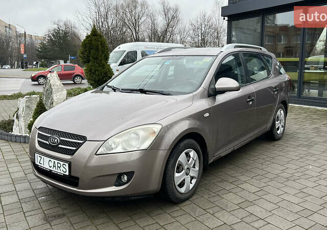 Коричневий Кіа Сід, об'ємом двигуна 1.4 л та пробігом 207 тис. км за 4600 $, фото 2 на Automoto.ua