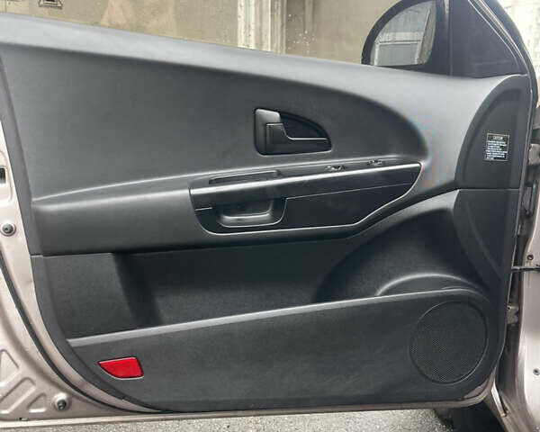 Коричневый Киа Сид, объемом двигателя 1.58 л и пробегом 204 тыс. км за 6099 $, фото 12 на Automoto.ua