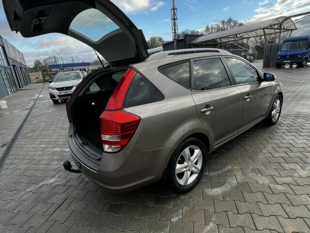 Коричневый Киа Сид, объемом двигателя 1.6 л и пробегом 280 тыс. км за 6500 $, фото 3 на Automoto.ua