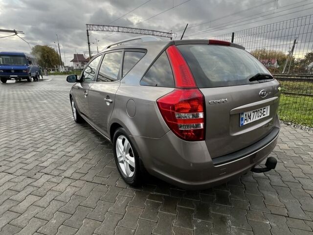 Коричневый Киа Сид, объемом двигателя 1.6 л и пробегом 280 тыс. км за 6500 $, фото 4 на Automoto.ua