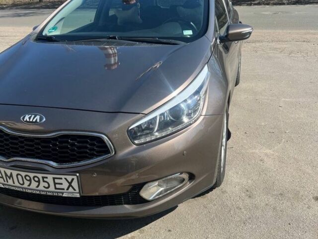 Коричневый Киа Сид, объемом двигателя 1.6 л и пробегом 240 тыс. км за 9900 $, фото 3 на Automoto.ua