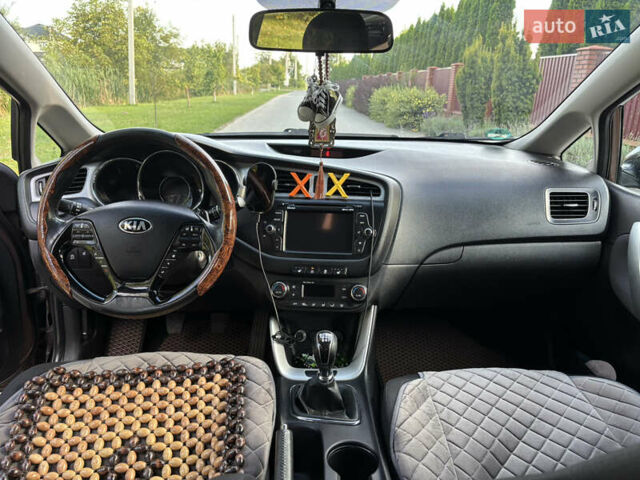 Коричневый Киа Сид, объемом двигателя 1.6 л и пробегом 163 тыс. км за 8200 $, фото 6 на Automoto.ua