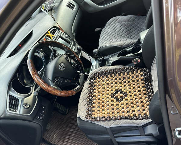 Коричневый Киа Сид, объемом двигателя 1.6 л и пробегом 163 тыс. км за 8200 $, фото 4 на Automoto.ua