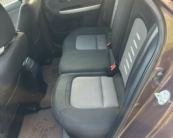 Коричневый Киа Сид, объемом двигателя 1.6 л и пробегом 163 тыс. км за 8200 $, фото 5 на Automoto.ua