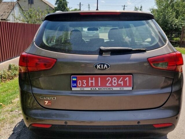 Коричневый Киа Сид, объемом двигателя 1.6 л и пробегом 142 тыс. км за 8950 $, фото 3 на Automoto.ua