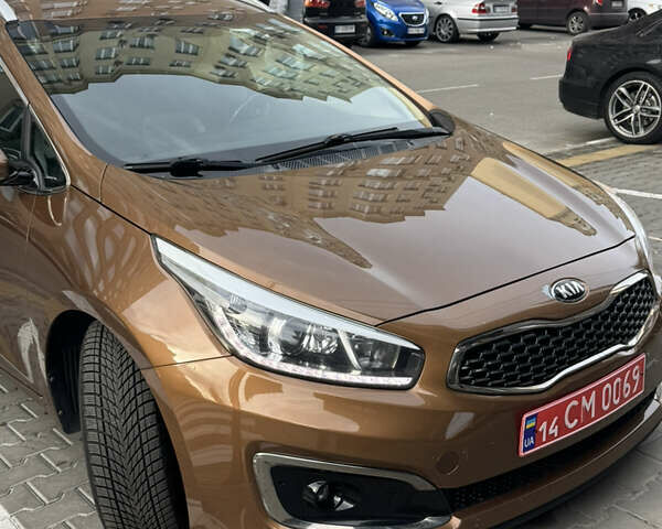 Кіа Сід 2017 у Києві на Automoto.ua Коричневий Кіа Сід, об'ємом двигуна 1.6 л та пробігом 210 тис. км за 10900 $, фото 5 на Automoto.ua