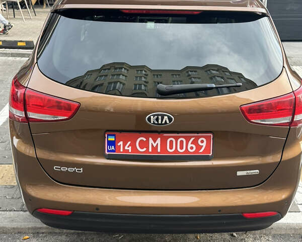 Кіа Сід 2017 у Києві на Automoto.ua Коричневий Кіа Сід, об'ємом двигуна 1.6 л та пробігом 210 тис. км за 10900 $, фото 3 на Automoto.ua
