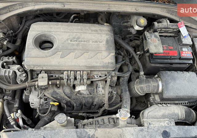 Коричневый Киа Сид, объемом двигателя 1.59 л и пробегом 135 тыс. км за 12200 $, фото 13 на Automoto.ua