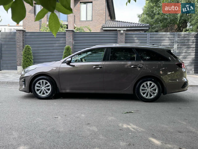 Коричневый Киа Сид, объемом двигателя 1.37 л и пробегом 191 тыс. км за 11900 $, фото 8 на Automoto.ua