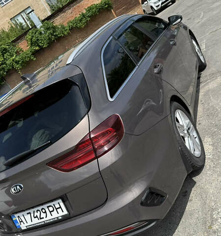 Коричневый Киа Сид, объемом двигателя 1.59 л и пробегом 135 тыс. км за 12200 $, фото 6 на Automoto.ua