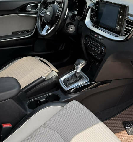 Коричневый Киа Сид, объемом двигателя 1.59 л и пробегом 135 тыс. км за 13200 $, фото 9 на Automoto.ua