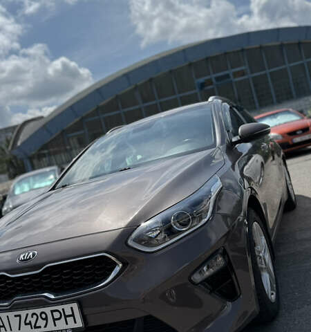 Коричневый Киа Сид, объемом двигателя 1.59 л и пробегом 135 тыс. км за 12200 $, фото 2 на Automoto.ua