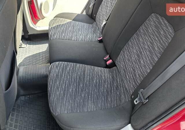 Красный Киа Сид, объемом двигателя 1.4 л и пробегом 207 тыс. км за 5400 $, фото 40 на Automoto.ua