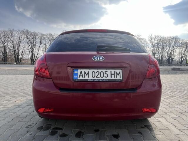 Червоний Кіа Сід, об'ємом двигуна 1.6 л та пробігом 230 тис. км за 4700 $, фото 5 на Automoto.ua