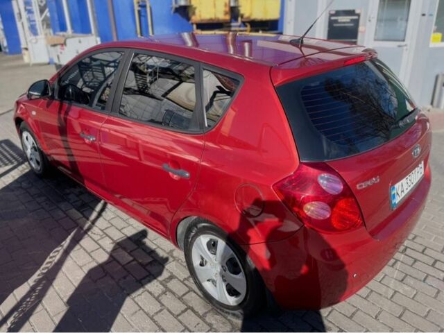 Красный Киа Сид, объемом двигателя 1.6 л и пробегом 181 тыс. км за 6200 $, фото 9 на Automoto.ua