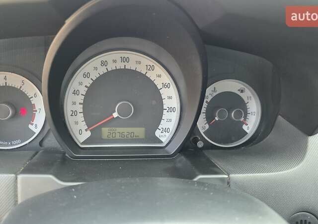 Красный Киа Сид, объемом двигателя 1.4 л и пробегом 207 тыс. км за 5400 $, фото 32 на Automoto.ua