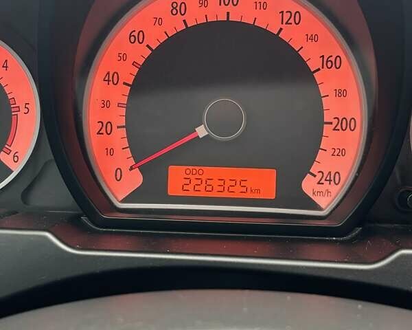 Червоний Кіа Сід, об'ємом двигуна 1.58 л та пробігом 226 тис. км за 5200 $, фото 9 на Automoto.ua