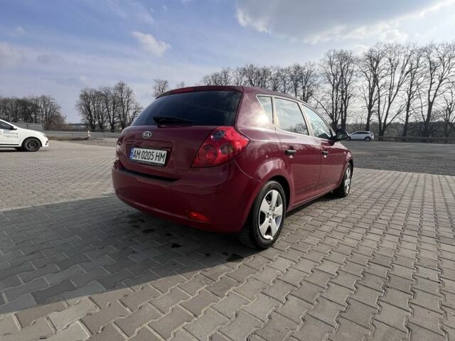 Червоний Кіа Сід, об'ємом двигуна 1.6 л та пробігом 230 тис. км за 4700 $, фото 4 на Automoto.ua