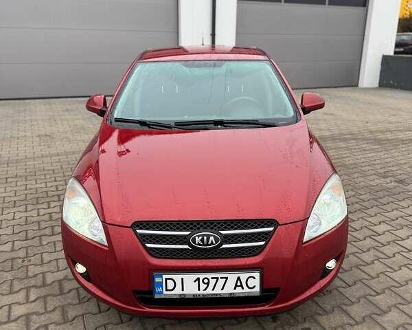 Красный Киа Сид, объемом двигателя 1.59 л и пробегом 238 тыс. км за 5200 $, фото 8 на Automoto.ua