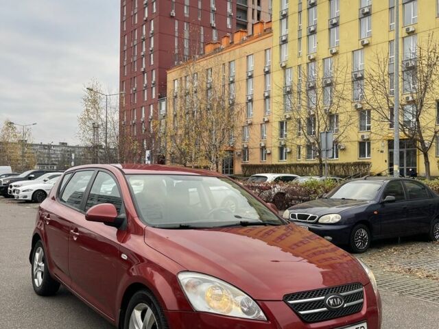 Червоний Кіа Сід, об'ємом двигуна 2 л та пробігом 215 тис. км за 5200 $, фото 6 на Automoto.ua