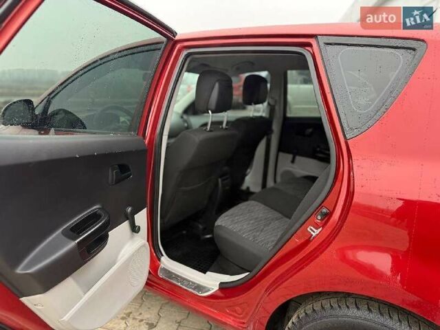 Красный Киа Сид, объемом двигателя 1.59 л и пробегом 238 тыс. км за 5200 $, фото 13 на Automoto.ua