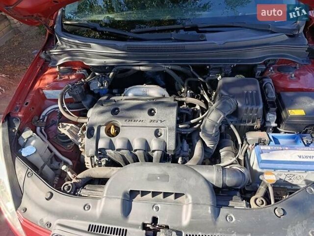 Красный Киа Сид, объемом двигателя 1.4 л и пробегом 167 тыс. км за 4799 $, фото 1 на Automoto.ua