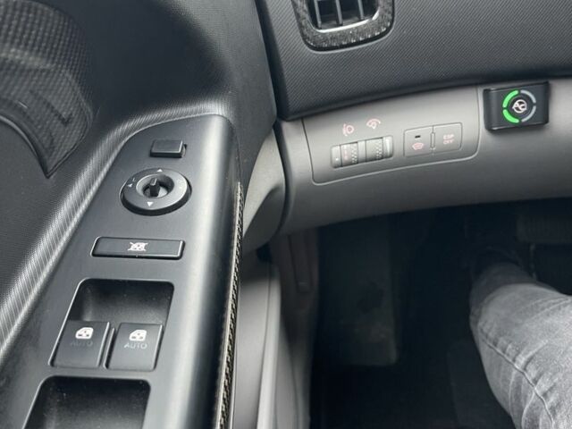 Червоний Кіа Сід, об'ємом двигуна 2 л та пробігом 215 тис. км за 5200 $, фото 14 на Automoto.ua