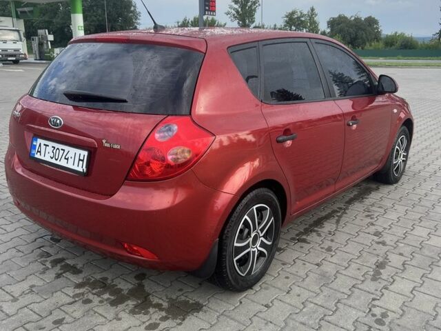 Червоний Кіа Сід, об'ємом двигуна 1.6 л та пробігом 220 тис. км за 4250 $, фото 4 на Automoto.ua