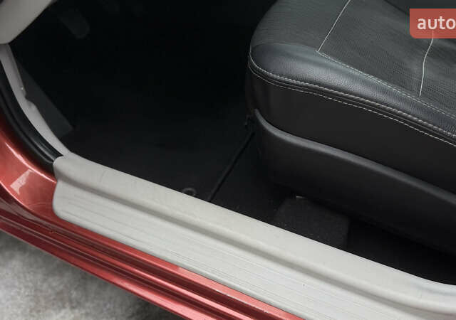 Червоний Кіа Сід, об'ємом двигуна 1.4 л та пробігом 188 тис. км за 5250 $, фото 21 на Automoto.ua