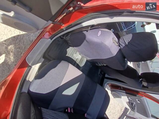 Красный Киа Сид, объемом двигателя 1.6 л и пробегом 155 тыс. км за 5700 $, фото 5 на Automoto.ua