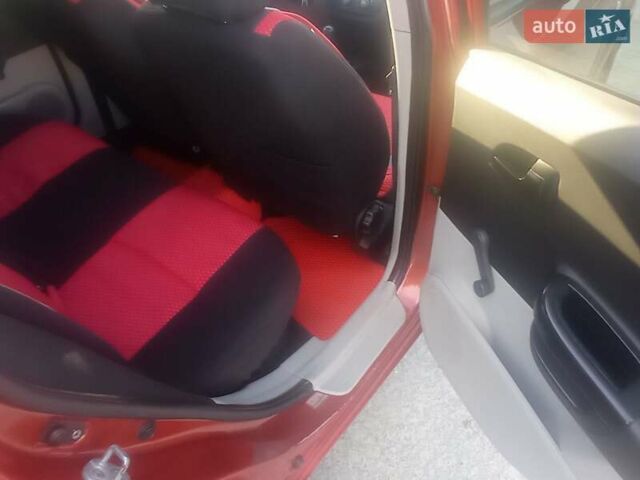 Красный Киа Сид, объемом двигателя 1.4 л и пробегом 286 тыс. км за 4450 $, фото 8 на Automoto.ua