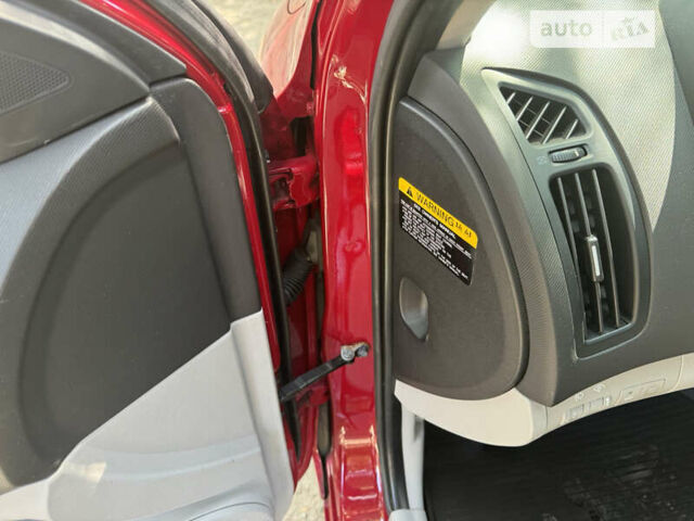 Красный Киа Сид, объемом двигателя 2 л и пробегом 140 тыс. км за 7500 $, фото 5 на Automoto.ua