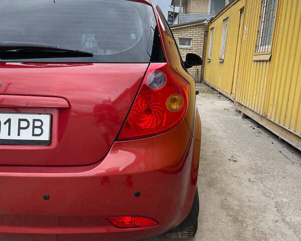 Красный Киа Сид, объемом двигателя 1.59 л и пробегом 180 тыс. км за 6500 $, фото 7 на Automoto.ua