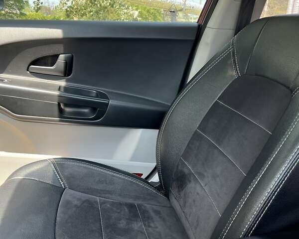 Красный Киа Сид, объемом двигателя 1.59 л и пробегом 168 тыс. км за 5900 $, фото 20 на Automoto.ua