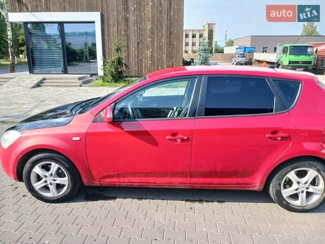 Красный Киа Сид, объемом двигателя 1.6 л и пробегом 227 тыс. км за 4400 $, фото 8 на Automoto.ua