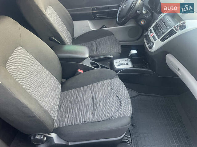 Красный Киа Сид, объемом двигателя 1.6 л и пробегом 90 тыс. км за 5999 $, фото 3 на Automoto.ua