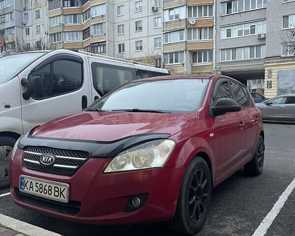Красный Киа Сид, объемом двигателя 1.59 л и пробегом 303 тыс. км за 4100 $, фото 19 на Automoto.ua