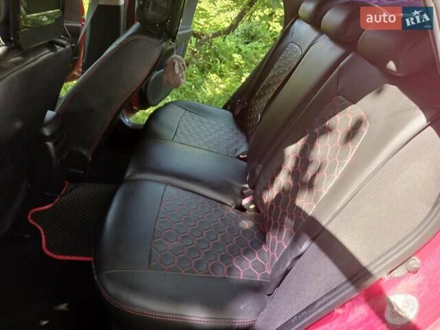 Красный Киа Сид, объемом двигателя 1.6 л и пробегом 227 тыс. км за 4400 $, фото 17 на Automoto.ua
