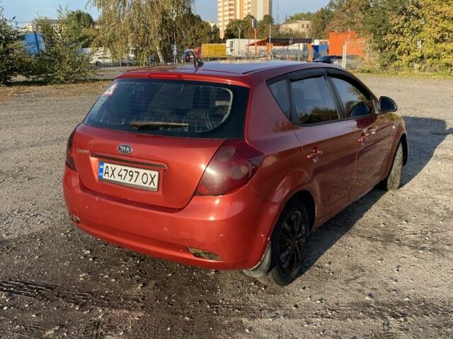 Червоний Кіа Сід, об'ємом двигуна 1.4 л та пробігом 280 тис. км за 3800 $, фото 2 на Automoto.ua