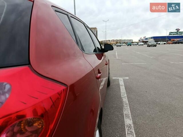 Киа Сид 2008 в Кропивницком (Кировограде) на Automoto.ua Красный Киа Сид, объемом двигателя 2 л и пробегом 208 тыс. км за 6500 $, фото 3 на Automoto.ua
