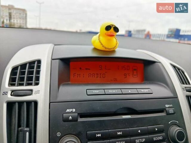 Киа Сид 2008 в Кропивницком (Кировограде) на Automoto.ua Красный Киа Сид, объемом двигателя 2 л и пробегом 208 тыс. км за 6500 $, фото 17 на Automoto.ua