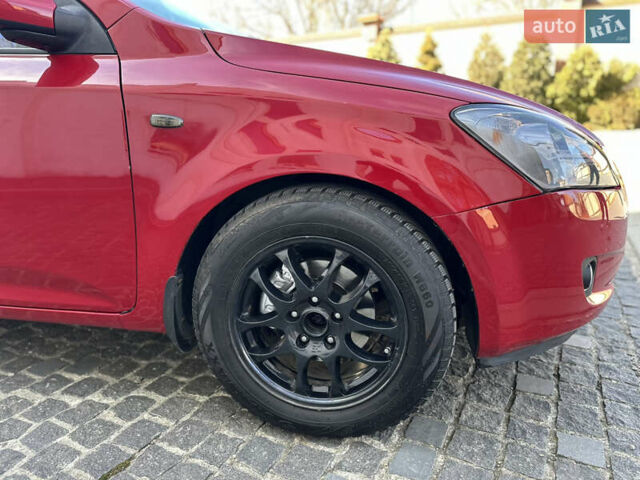 Червоний Кіа Сід, об'ємом двигуна 1.6 л та пробігом 265 тис. км за 5700 $, фото 6 на Automoto.ua