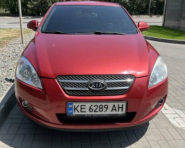 Красный Киа Сид, объемом двигателя 1.59 л и пробегом 168 тыс. км за 5900 $, фото 10 на Automoto.ua