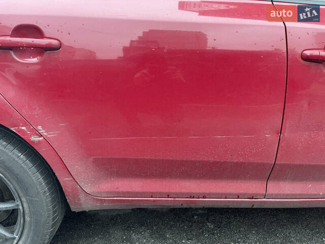 Красный Киа Сид, объемом двигателя 1.59 л и пробегом 303 тыс. км за 4100 $, фото 3 на Automoto.ua